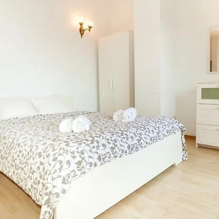 Al28 Duplex En La Playa, Fenals, Costa Brava Lägenhet *